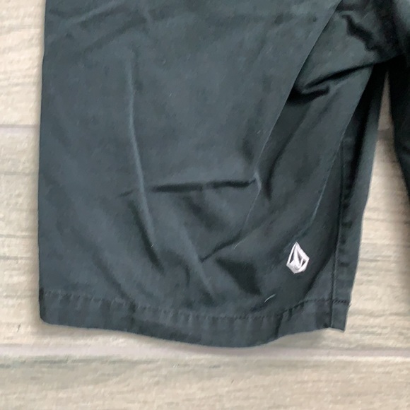 Volcom black shorts - Picture 5 of 7